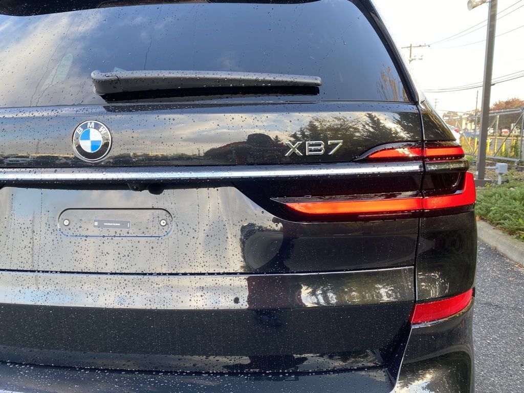 2026 Bmw X7 ALPINA XB7 photo 3