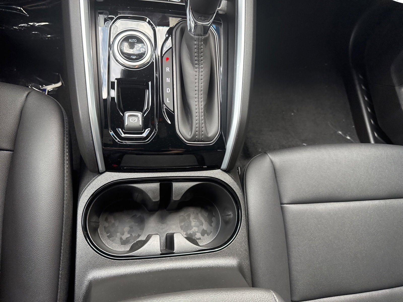 2026 Chevrolet Colorado LT photo 19