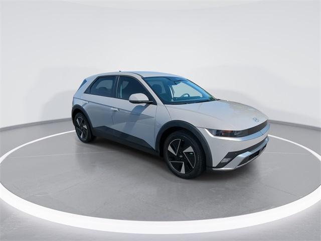 2025 Hyundai Ioniq 5 SE photo 2