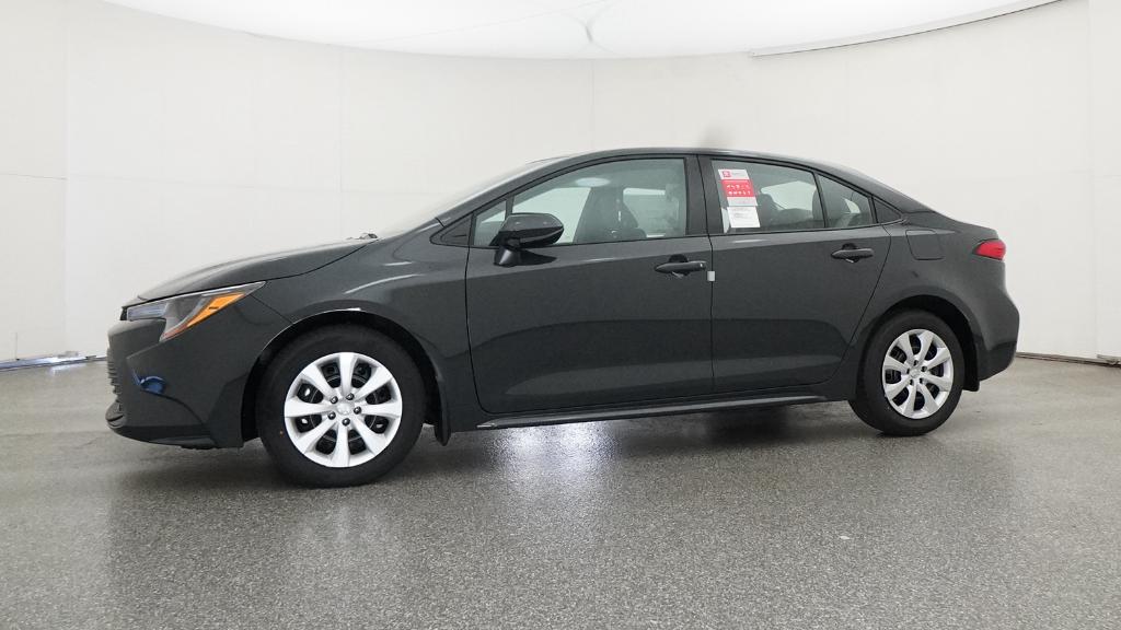 2025 Toyota Corolla LE photo 8