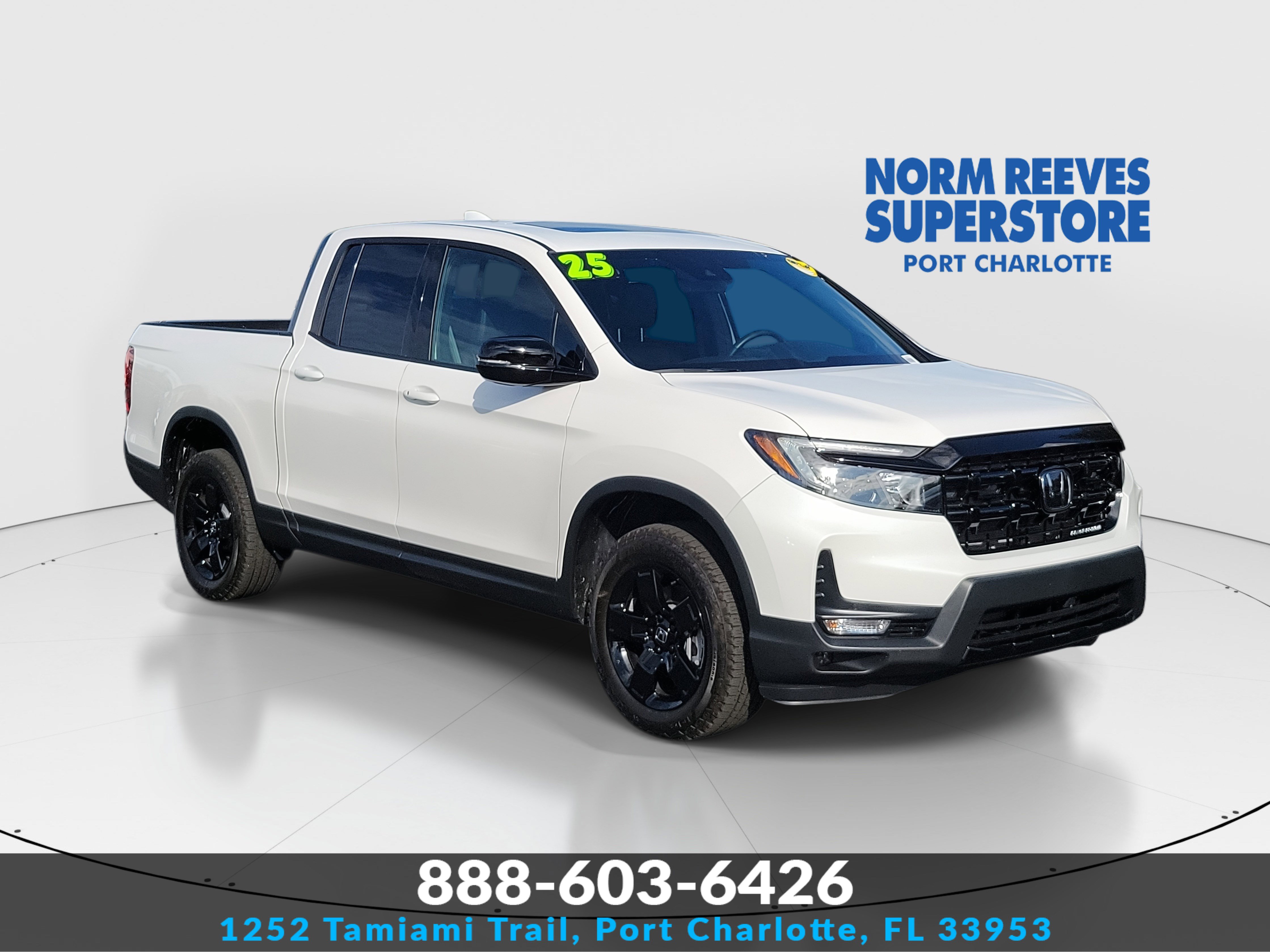 2025 Honda Ridgeline Black Edition's photo