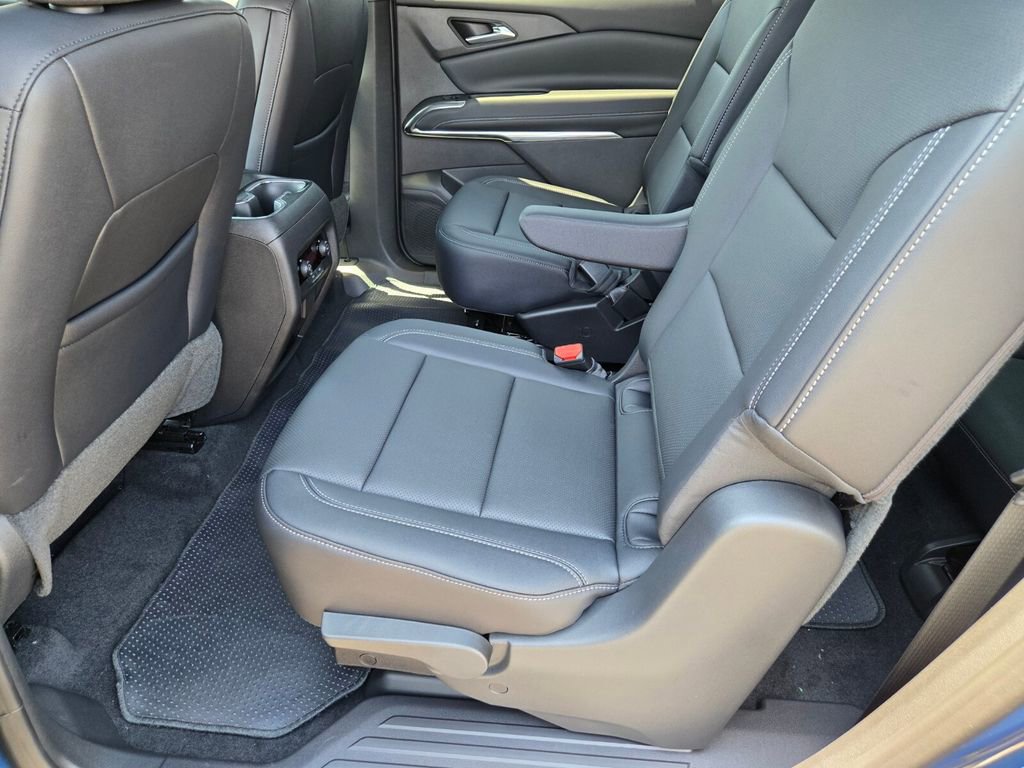 2026 Chevrolet Traverse photo 7