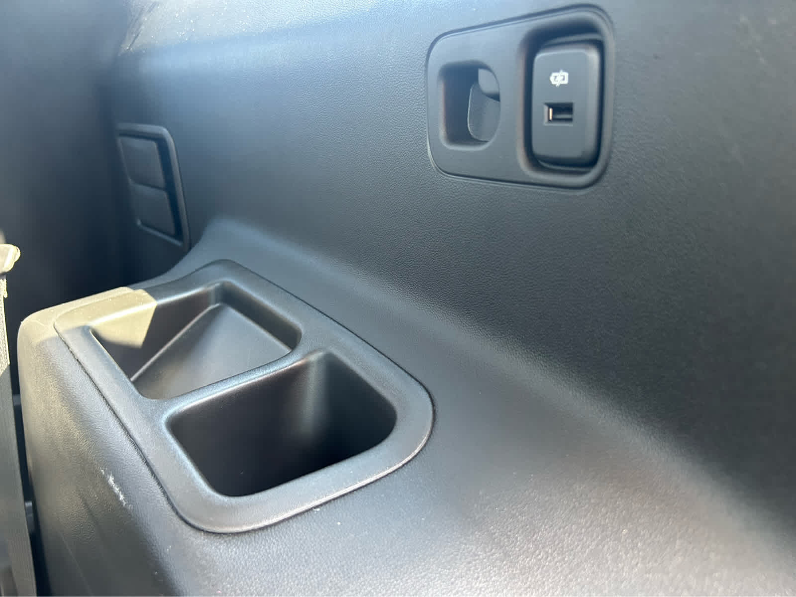2023 Gmc Acadia SLT Elevation photo 26