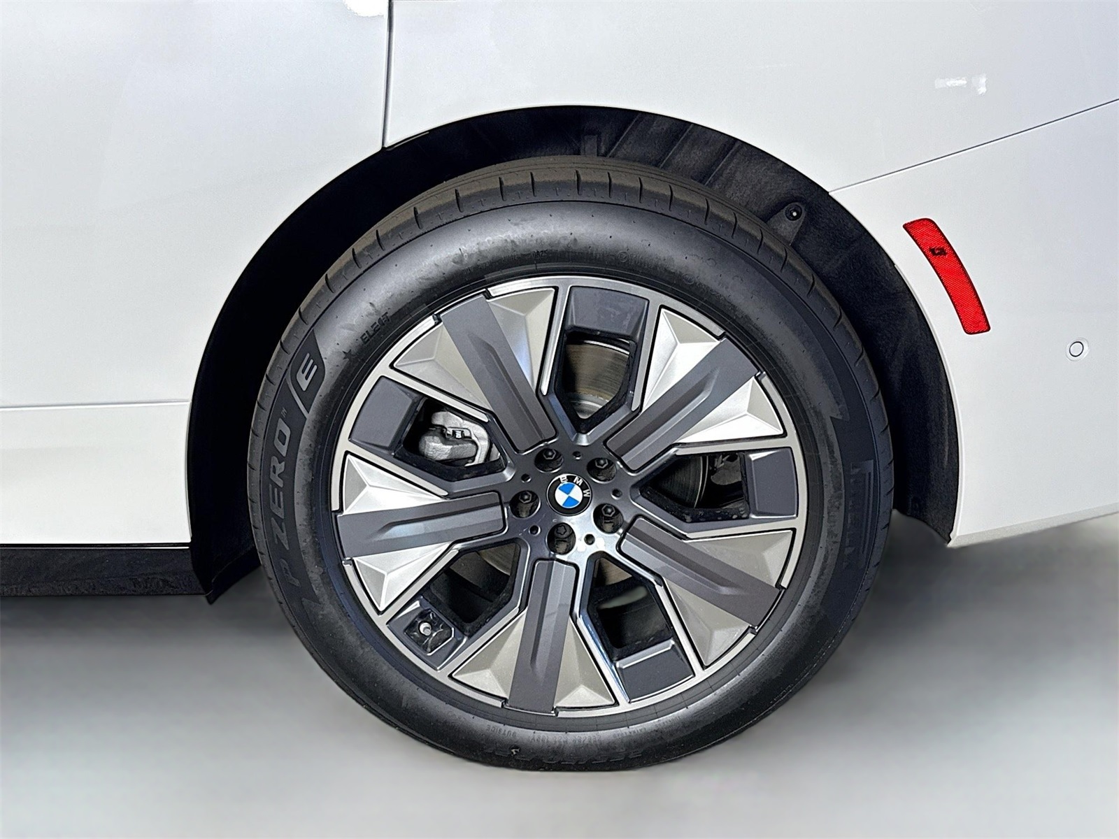 2026 Bmw iX photo 30