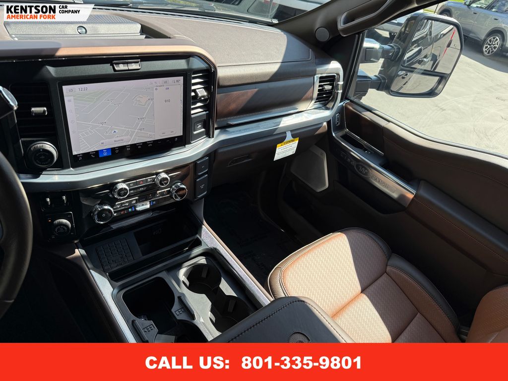 2025 Ford F-350 photo 24