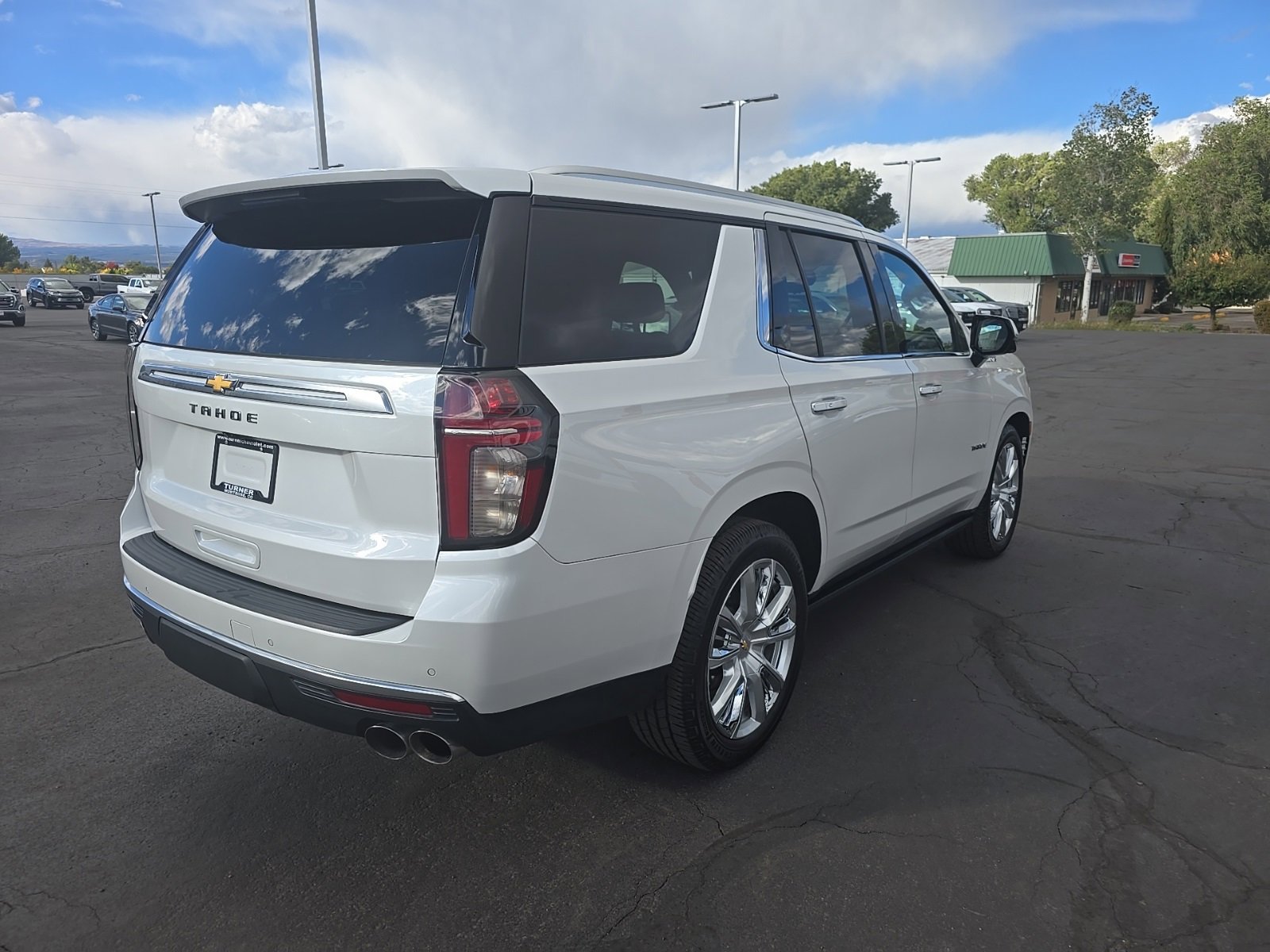 2022 Chevrolet Tahoe High Country photo 3