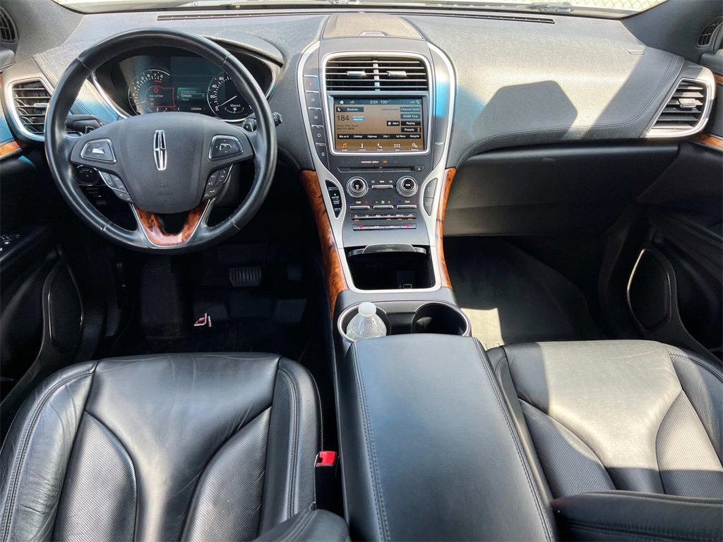 2016 Lincoln MKX Select photo 3