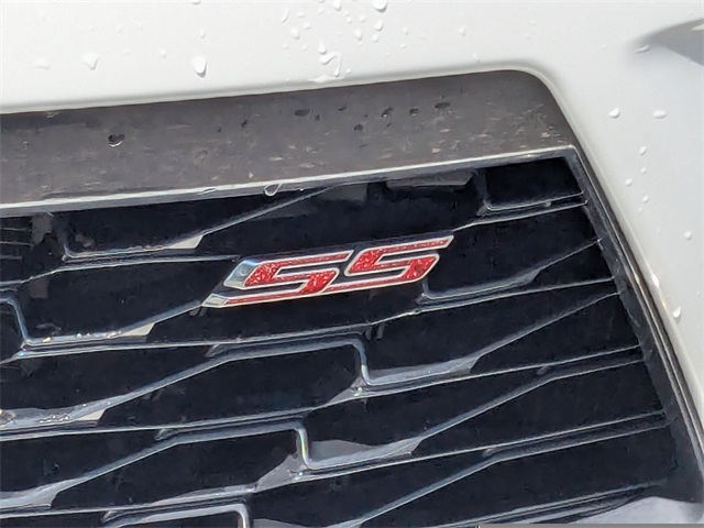 2017 Chevrolet Camaro 2SS photo 11