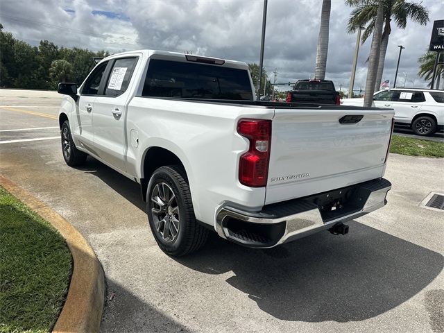 2022 Chevrolet Silverado 1500 LT photo 8