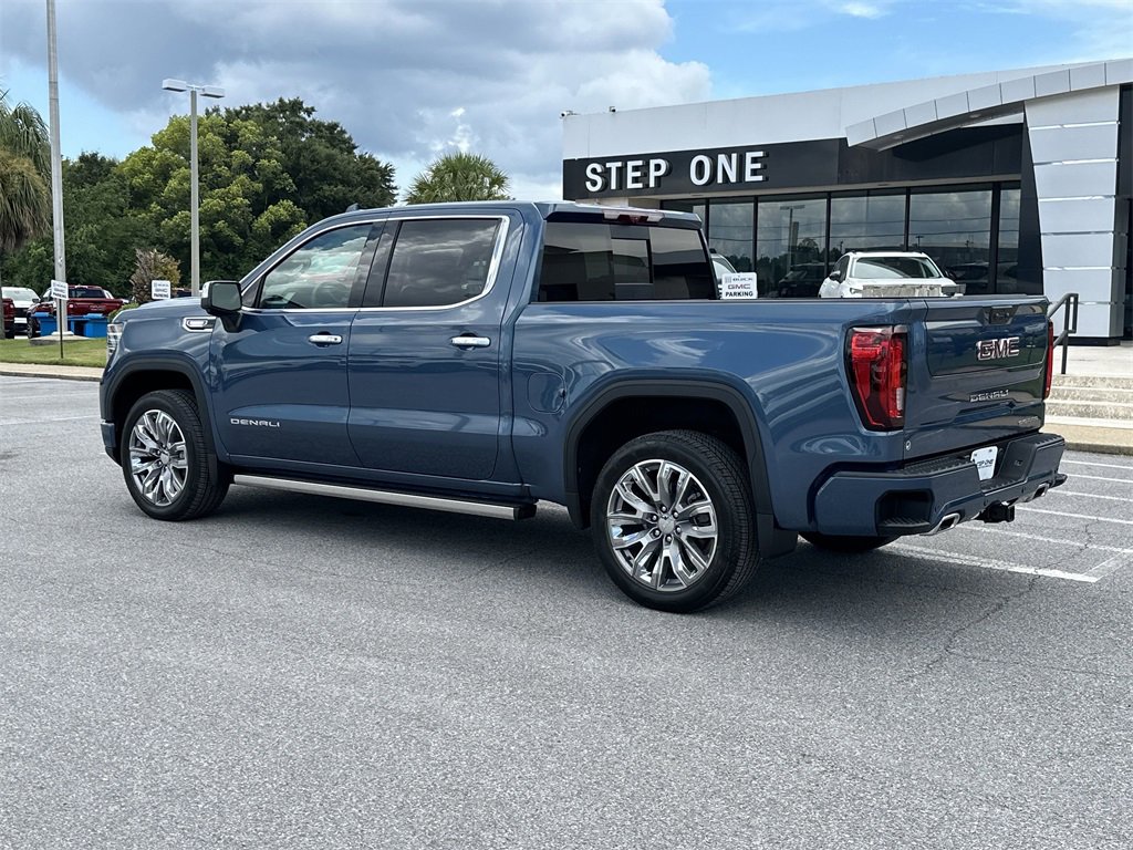 2026 Gmc Sierra Denali photo 5