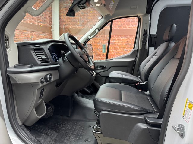 2025 Ford Transit Cargo Van photo 19