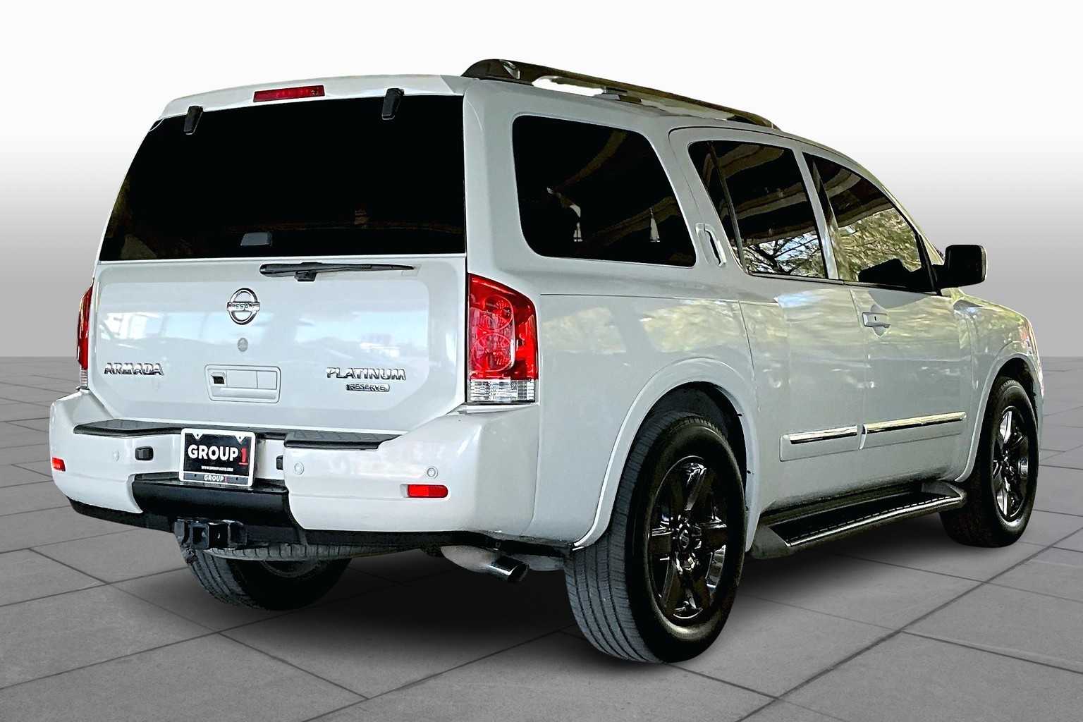 2014 Nissan Armada Platinum photo 11