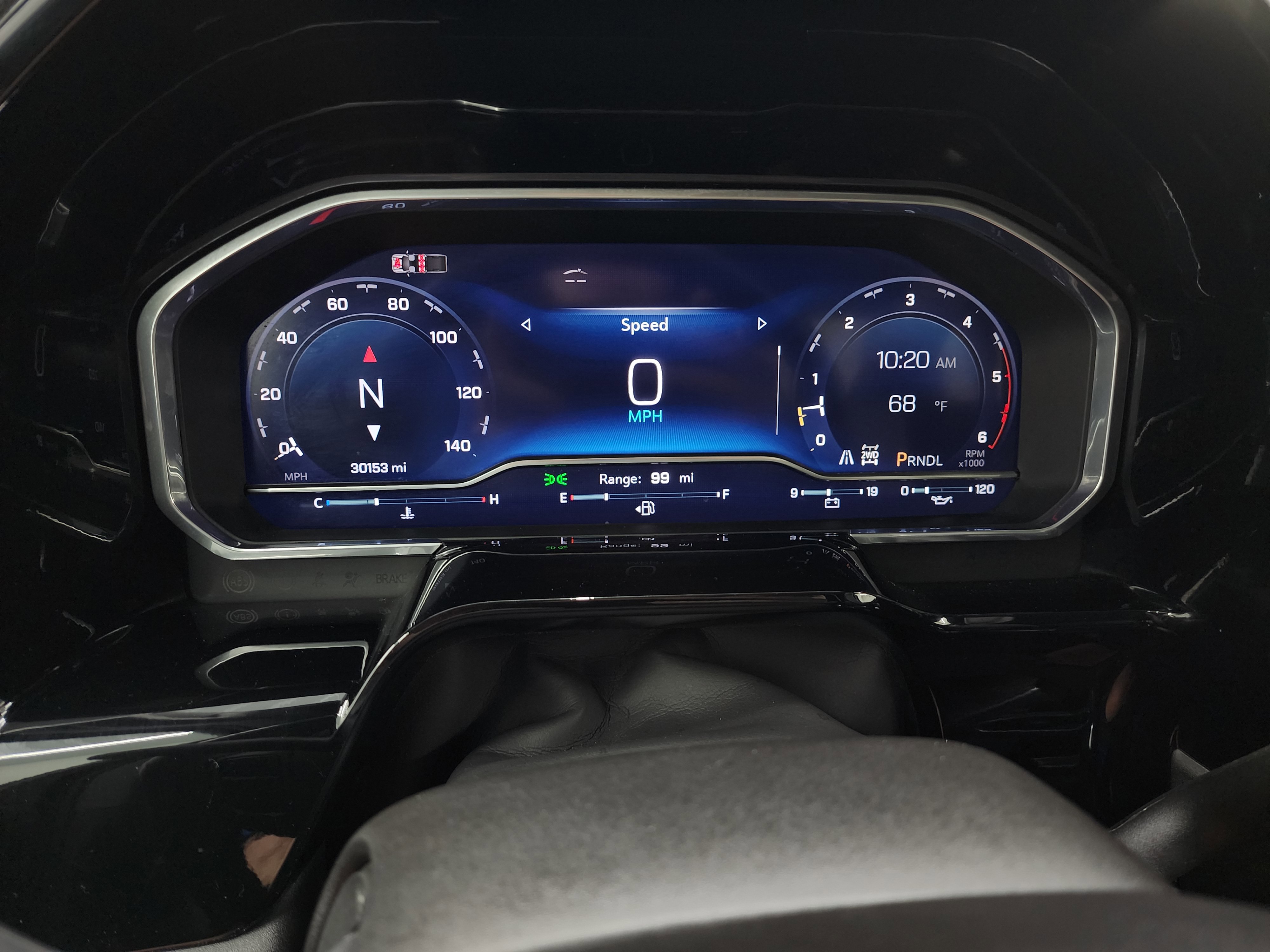 2024 Chevrolet Silverado 2500HD photo 2