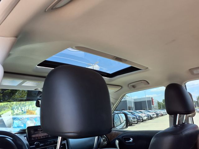 2024 Nissan Armada SL photo 8