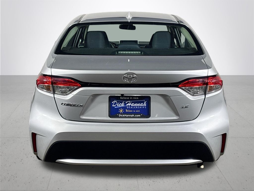 2020 Toyota Corolla LE photo 7