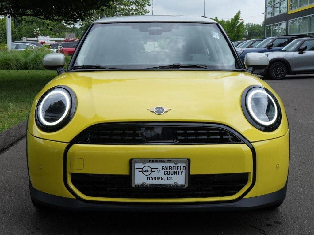 2025 Mini Cooper 2 Door Hardtop Signature photo 8