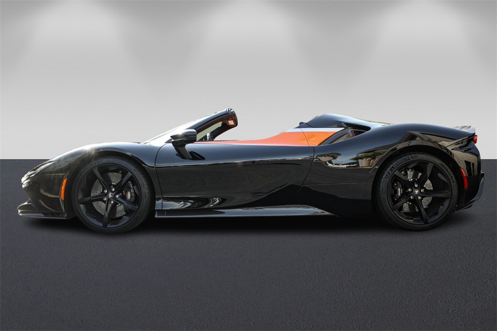 2023 Ferrari SF90 Spider Base photo 5
