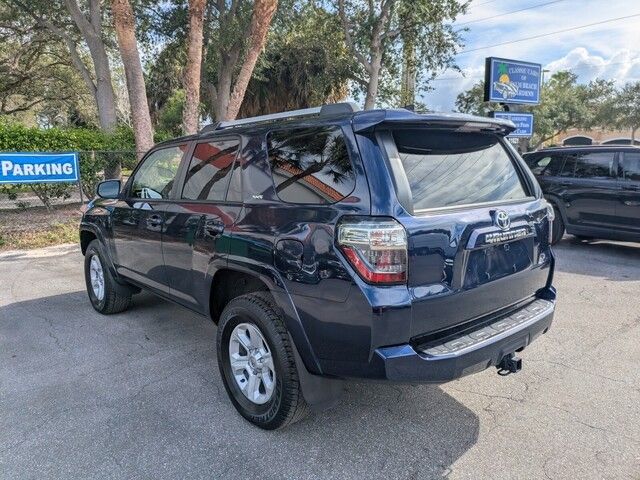 2023 Toyota 4Runner SR5 photo 2