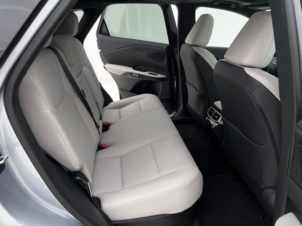 2024 Lexus RX 350 Premium photo 16
