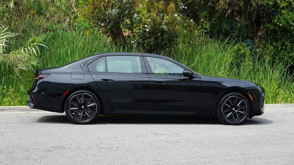 2025 Bmw 760i 760i xDrive photo 4