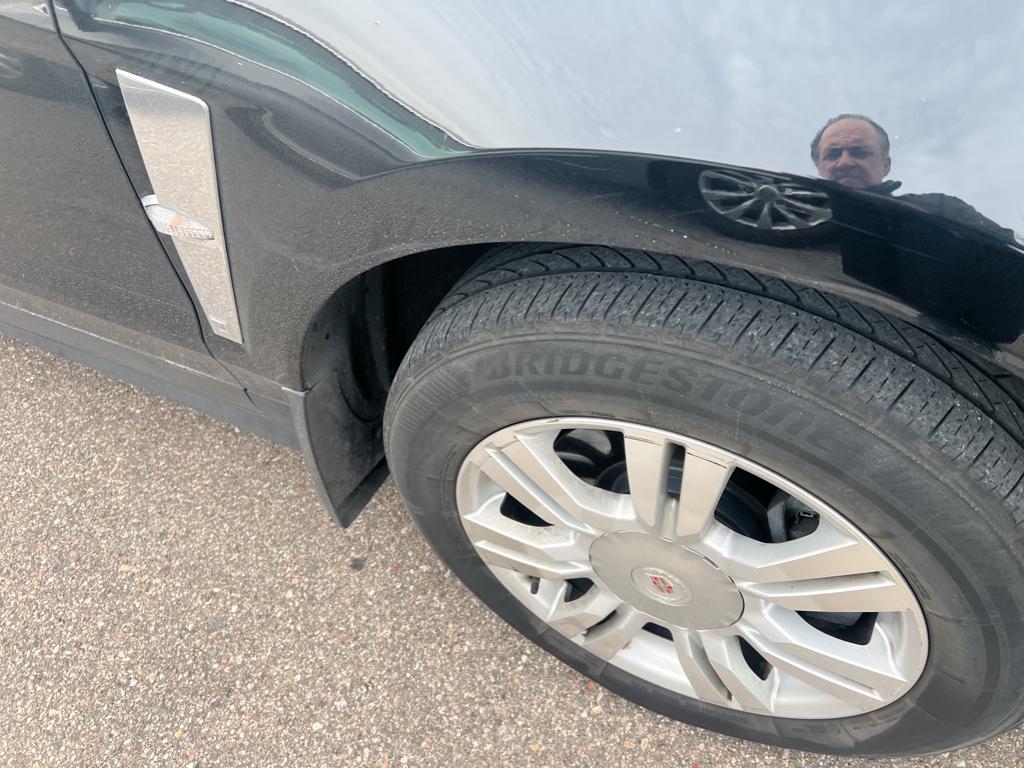 2012 Cadillac SRX Luxury photo 2