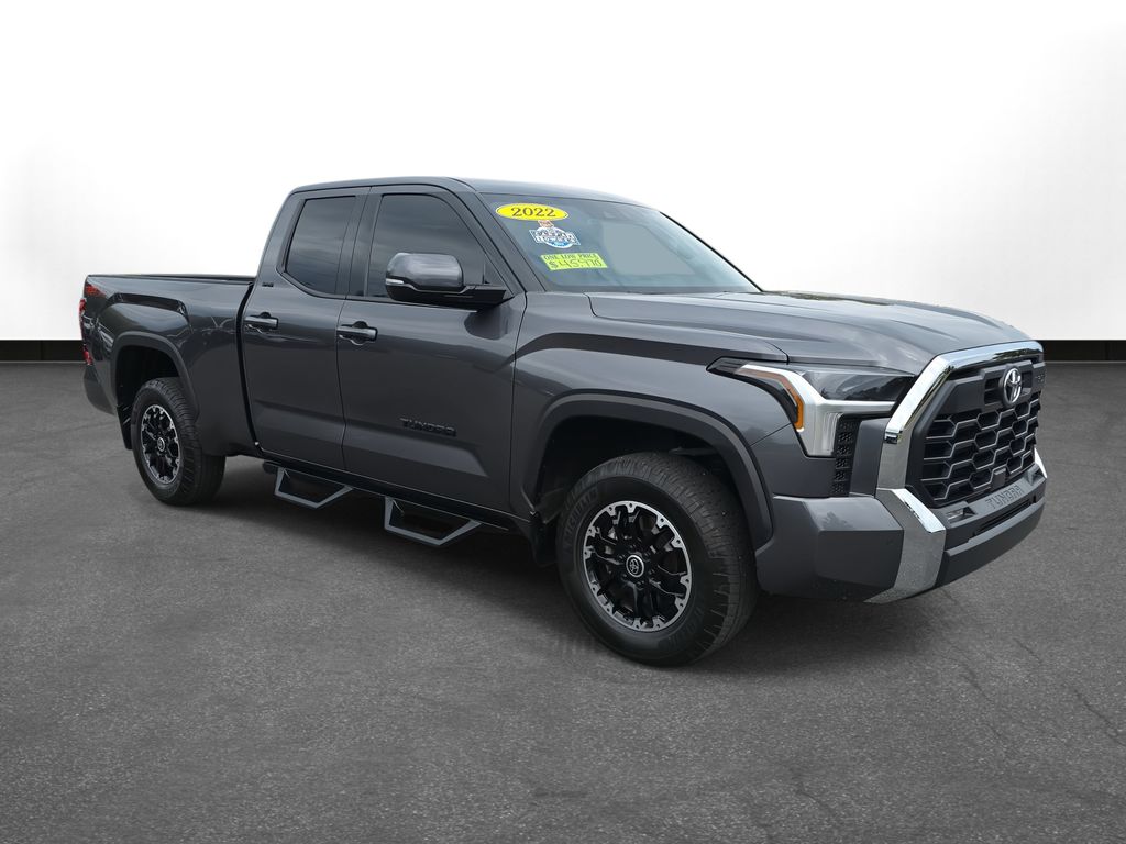2022 Toyota Tundra SR5 photo 3