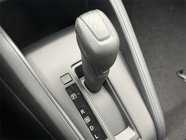 2025 Nissan Versa 1.6 S photo 20