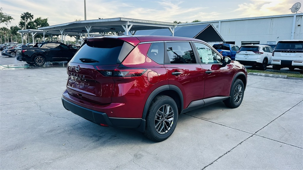 2026 Nissan Rogue S photo 6