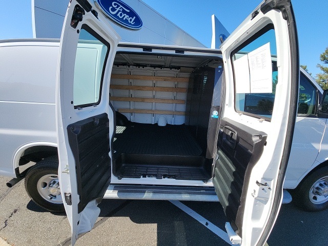 2023 Chevrolet Express 2500 Work Van photo 23