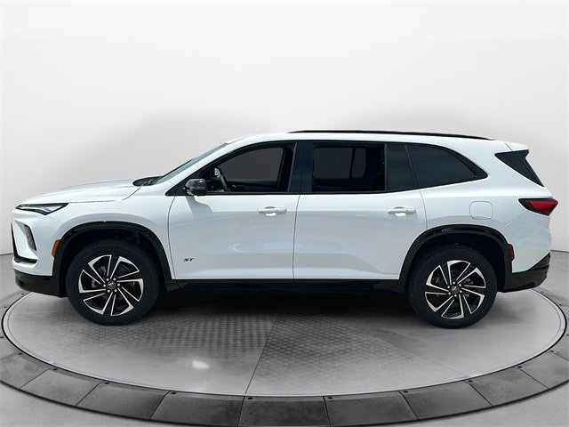 2025 Buick Enclave Sport Touring photo 3
