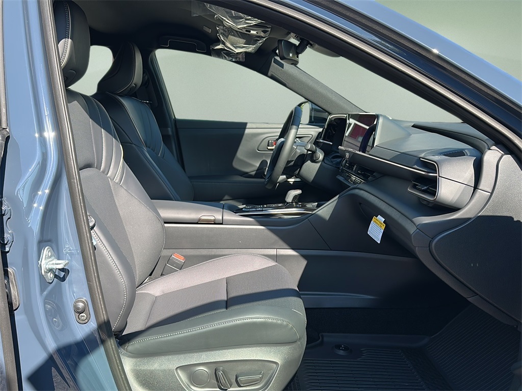 2026 Toyota Crown XLE photo 20