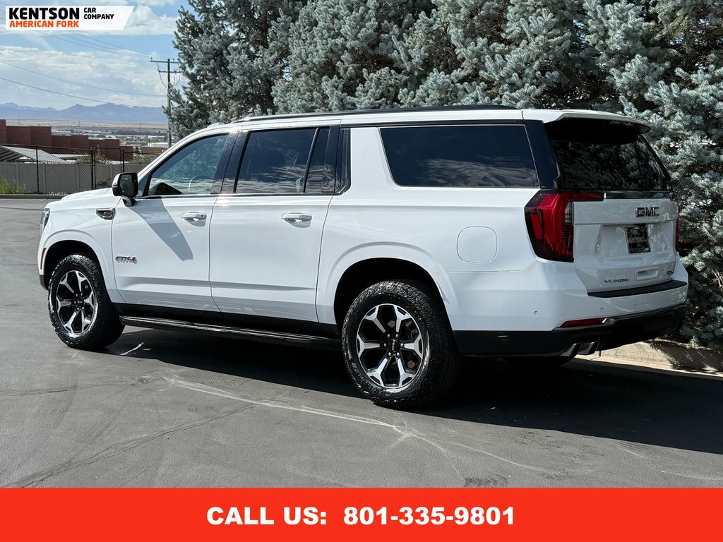 2025 Gmc Yukon XL AT4 photo 4