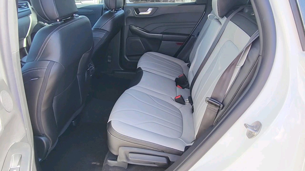 2025 Ford Escape Plug-In Hybrid photo 10