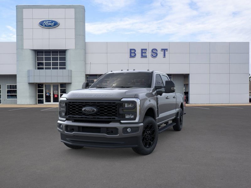 2025 Ford F-350 XLT photo 2