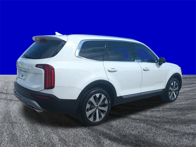 2022 Kia Telluride EX photo 4