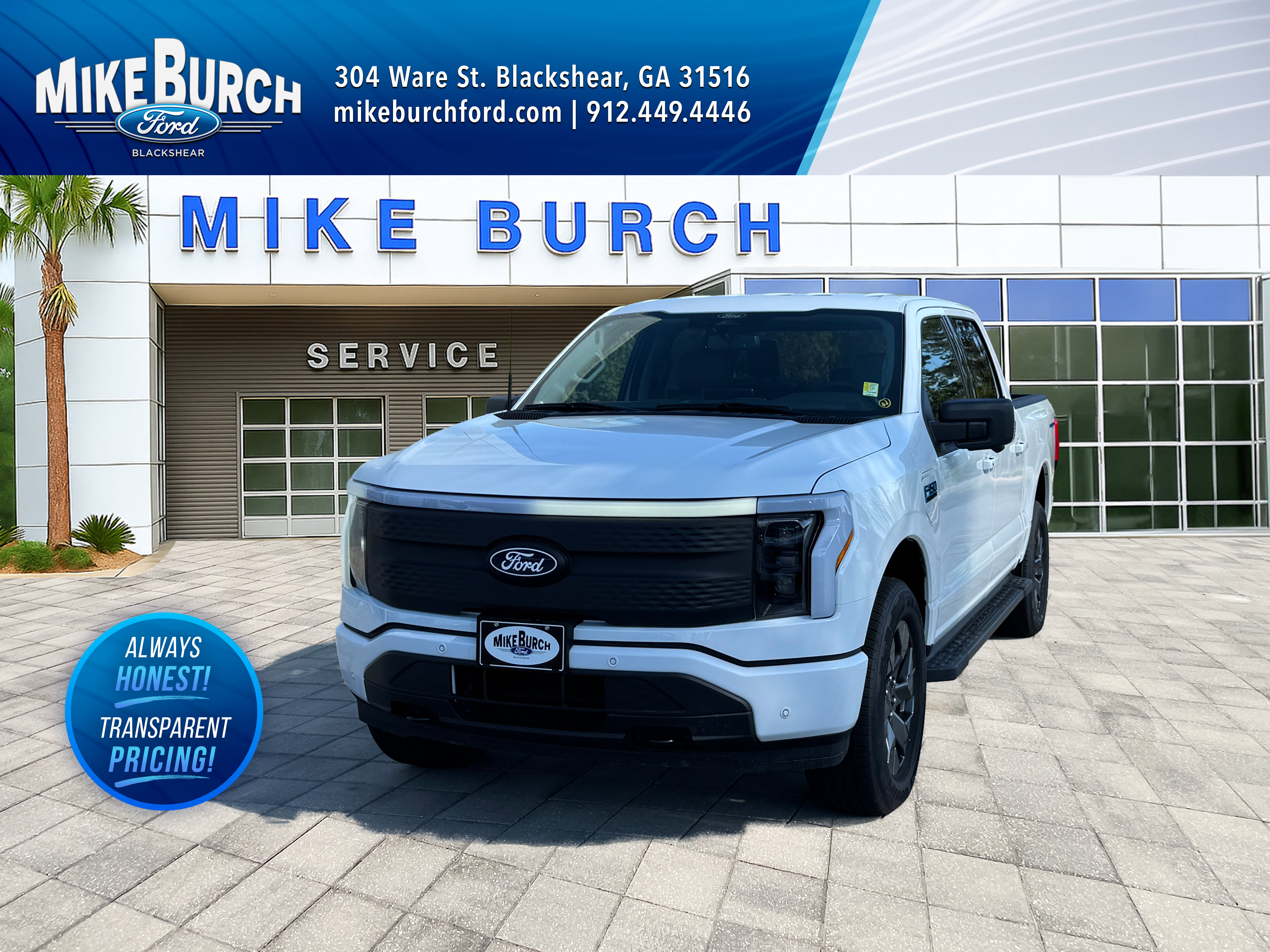 2025 Ford F-150 Lightning Flash's photo