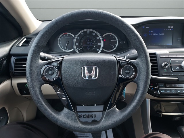 2017 Honda Accord LX photo 10