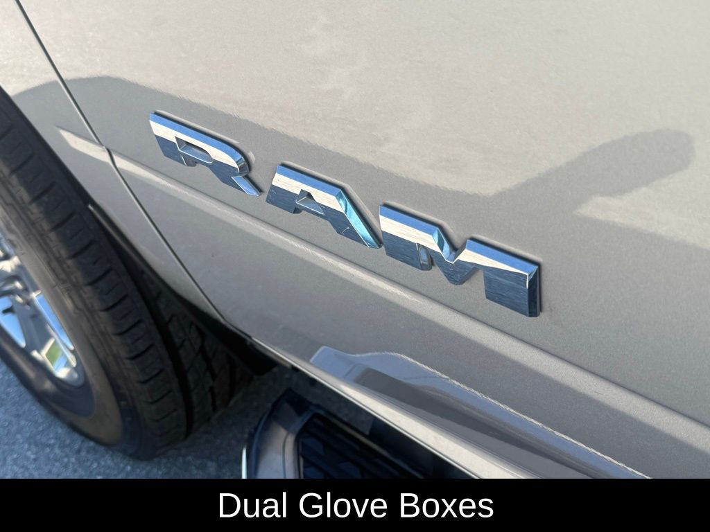 2024 Ram 2500 Big Horn photo 23