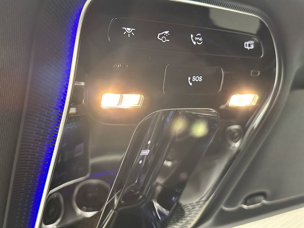 2026 Mercedes Benz GLC 300 photo 31