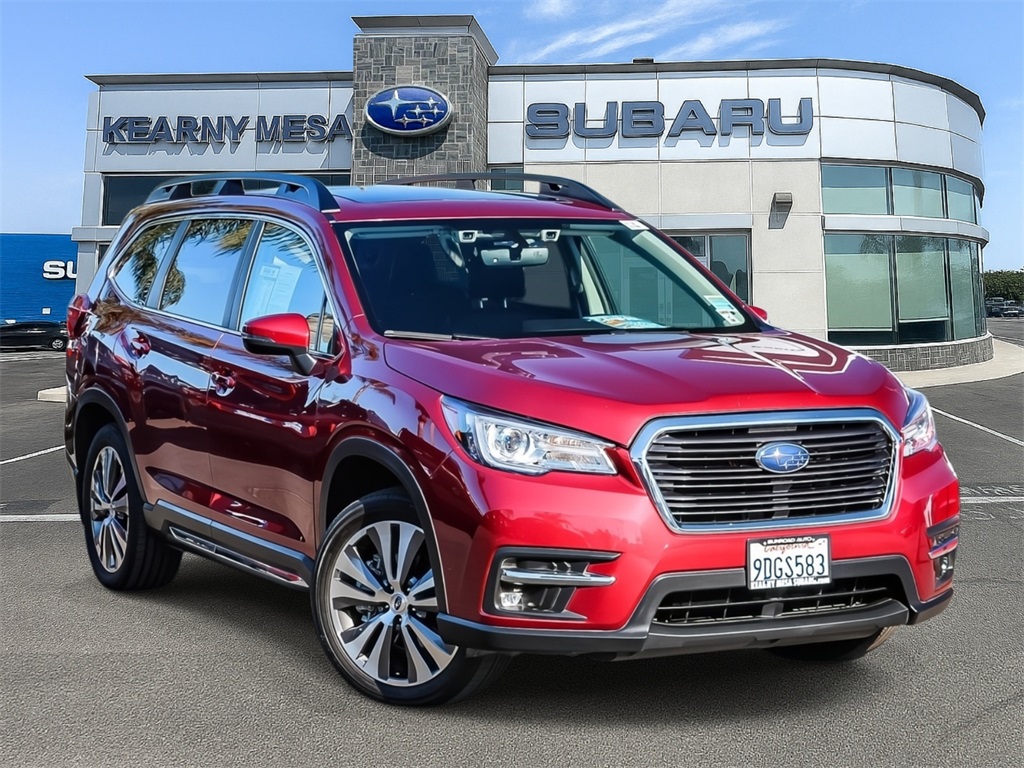 2022 Subaru Ascent Limited's photo