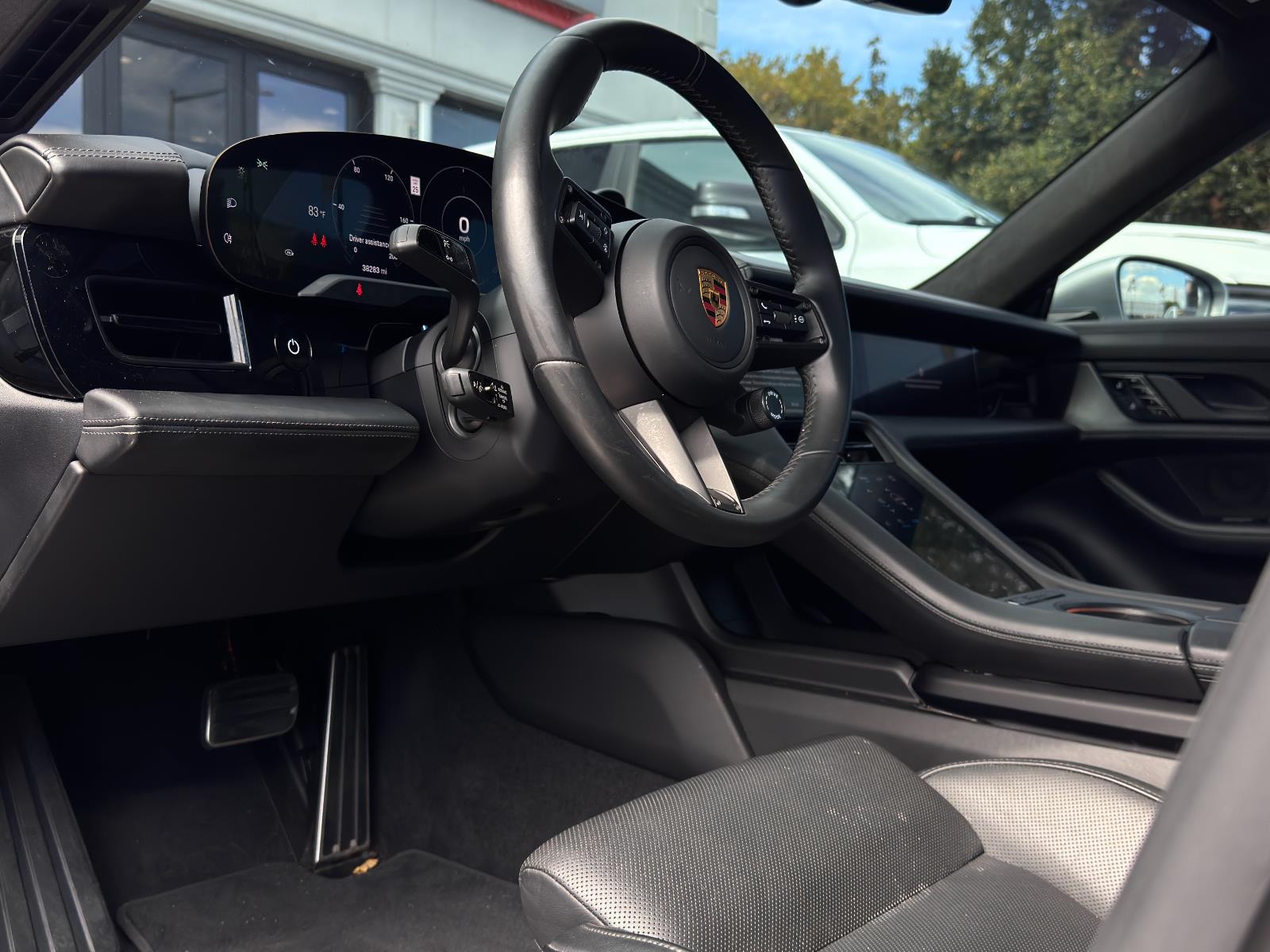 2020 Porsche Taycan Turbo S photo 13