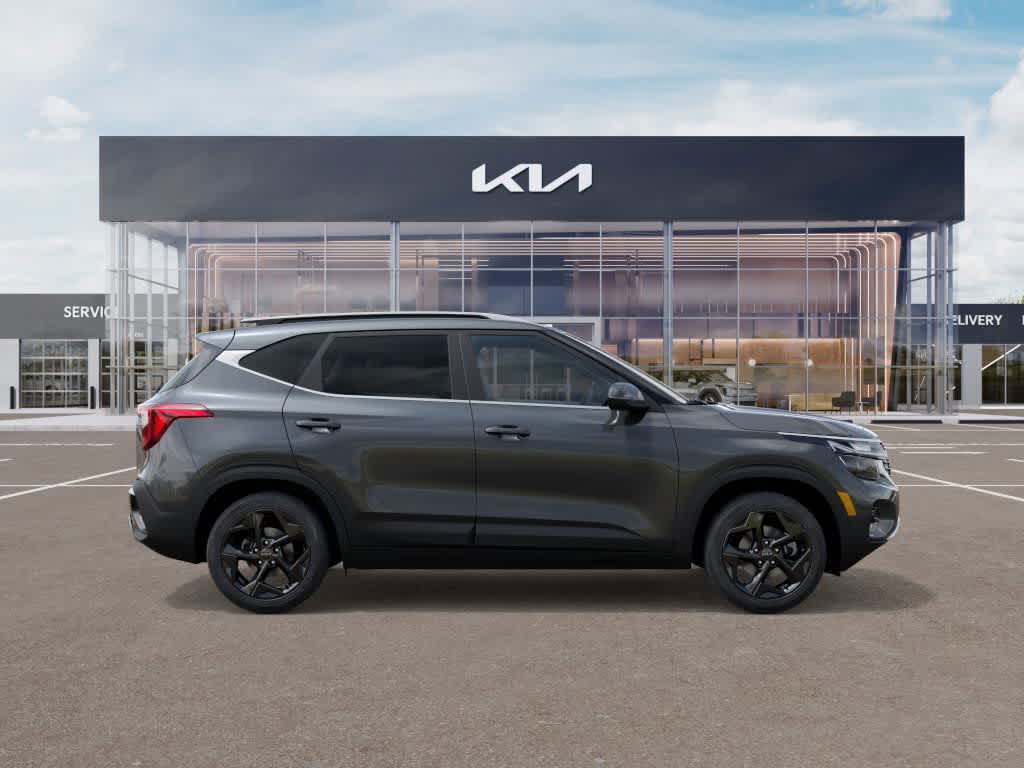 2026 Kia Seltos EX photo 6