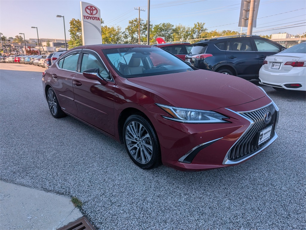 2021 Lexus ES Hybrid