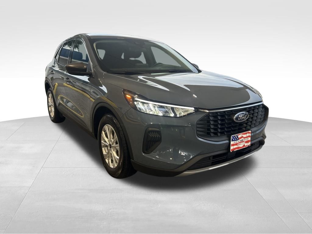 Used 2023 Ford Escape Active with VIN 1FMCU0GN4PUA34900 for sale in Lake Worth Beach, FL