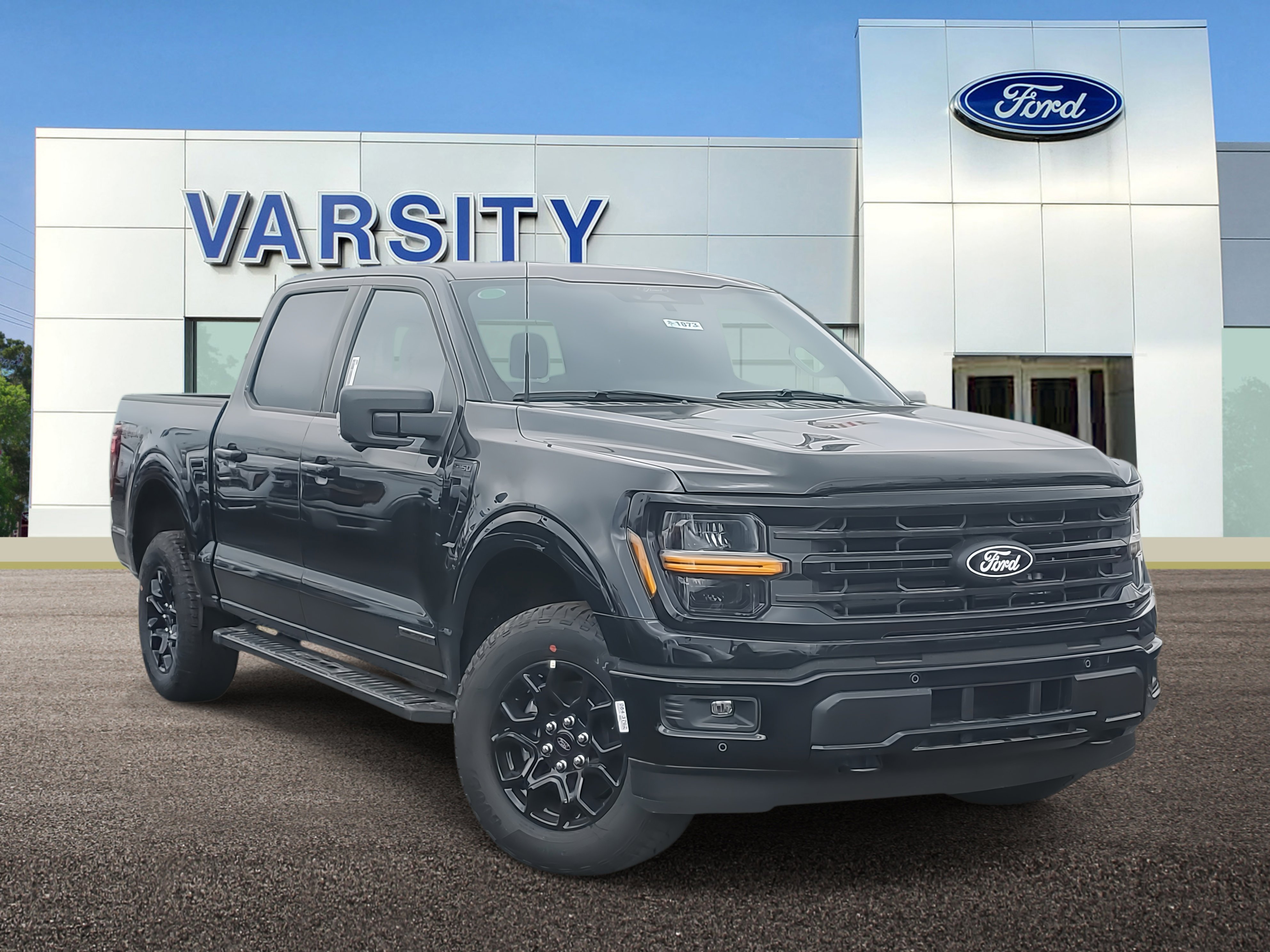 2025 Ford F-150 XLT's photo