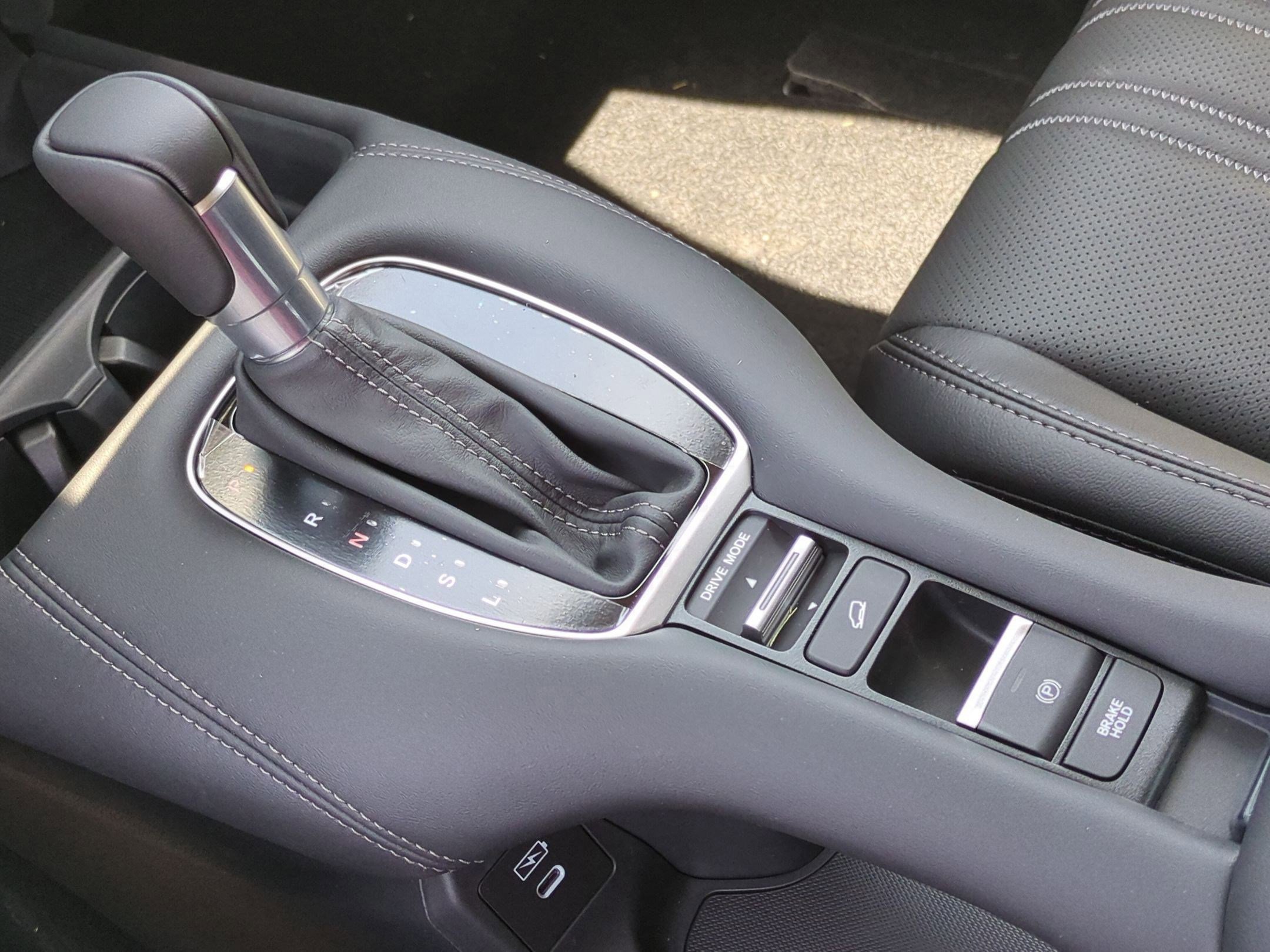 2026 Honda HR-V EX-L photo 10