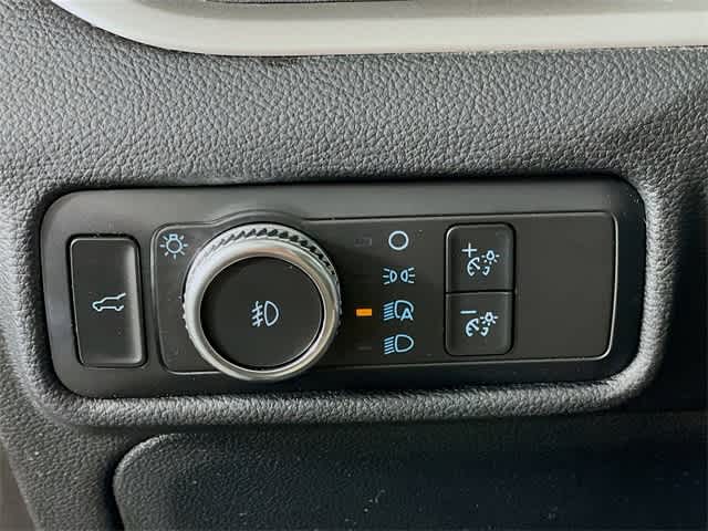 2021 Ford Explorer XLT photo 12