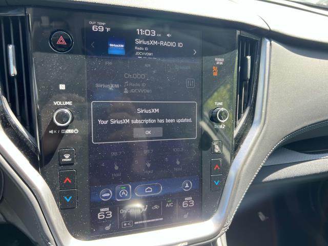 2022 Subaru Outback Premium photo 21
