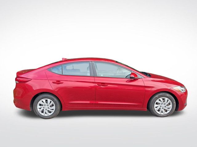2017 Hyundai Elantra SE photo 3