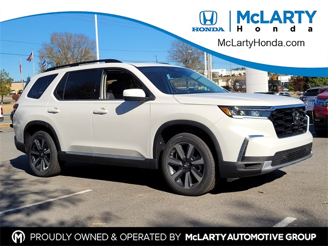 2025 Honda Pilot Touring's photo